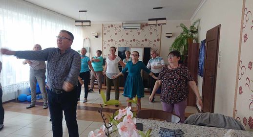 Popołudniowy Klub Seniora „Retro” – „Taniec i muzyka łagodzą obyczaje”